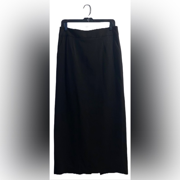 GRACE ELEMENTS BLACK LONG SKIRT WITH A SLIT and & RHINESTONE BUTTONS SIZE 8 - Picture 2 of 3